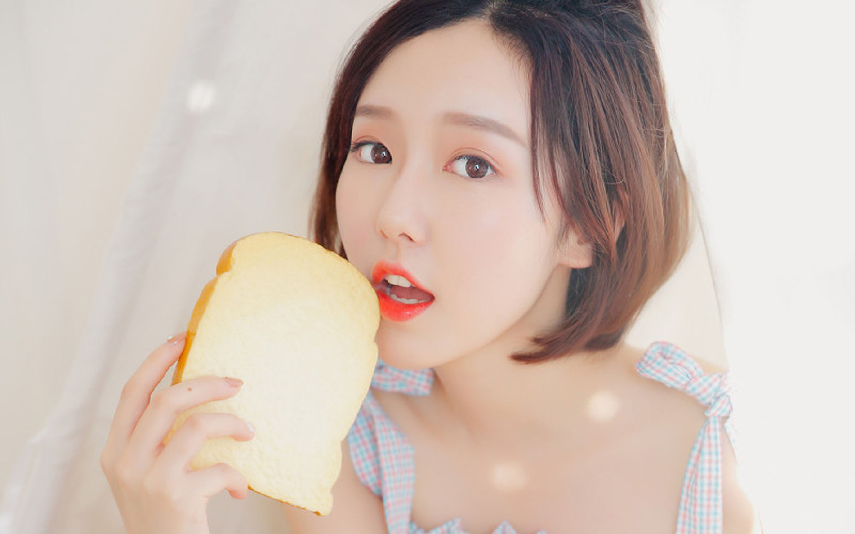 世界杯预选赛国足惨败 球迷呼吁全面改革，世界杯预选赛国足比赛