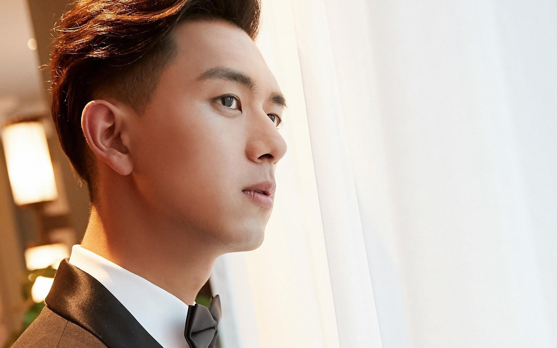 全国青少年啦啦操展演精彩纷呈舞动青春，2016年青少年啦啦操规定动作